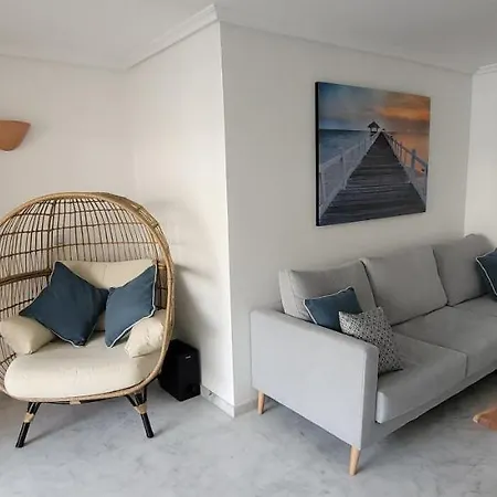 Luxury In The Heart Of & 200mtrs From The Sea