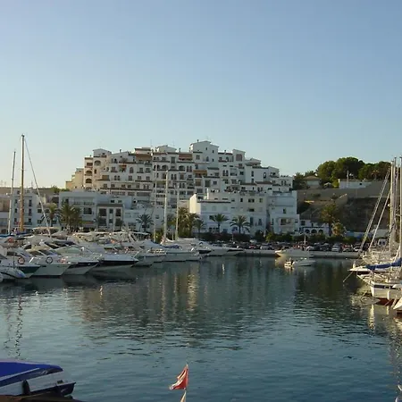 Luxury In The Heart Of & 200mtrs From The Sea Apartment